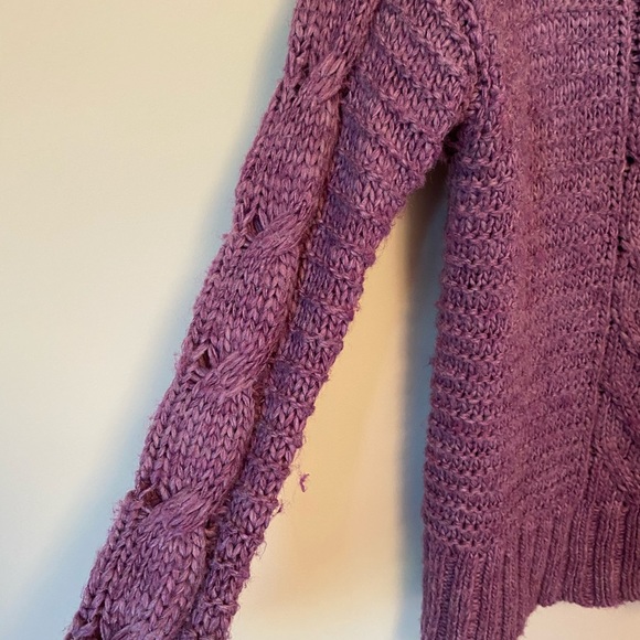 Sweater - Picture 2 of 4